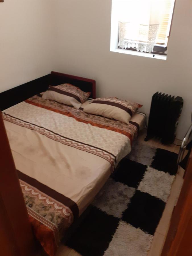Apartment Mina Нови Сад Екстериор снимка